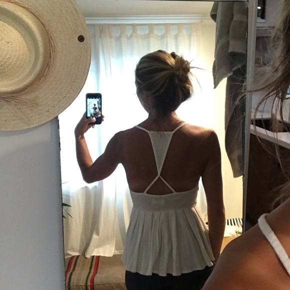 Volcom Top - Picture 2 of 2